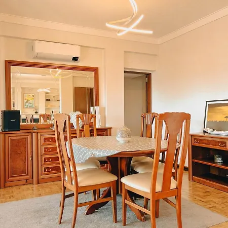 River Vista - 2 Bedroom Terrace Retreat * Lisbon