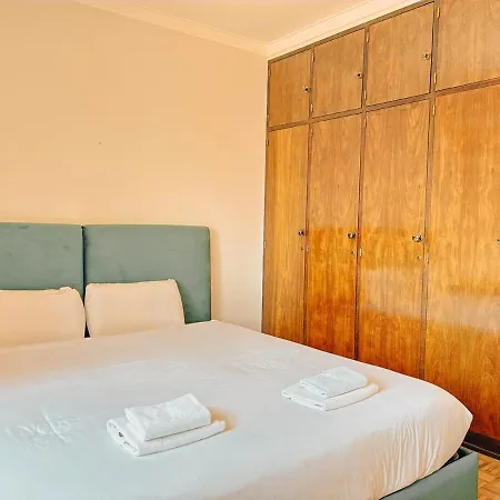 River Vista - 2 Bedroom Terrace Retreat Lejlighed